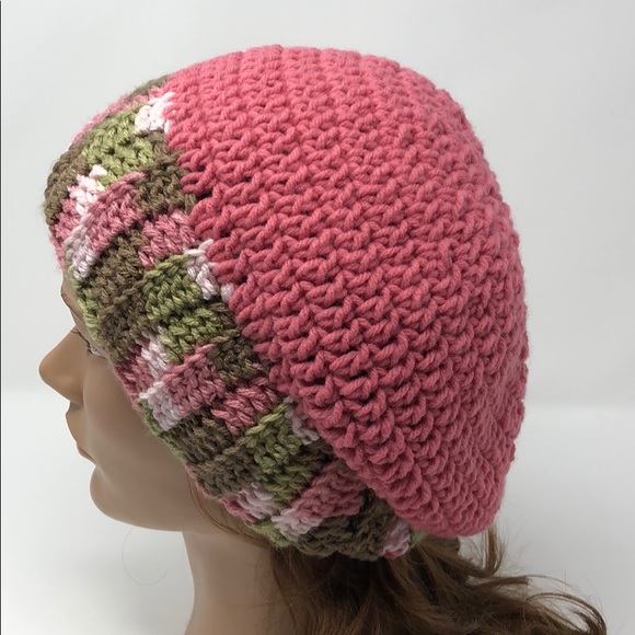 Pink camo slouchy beanie hat New hand crochet by me - Picture 2 of 4